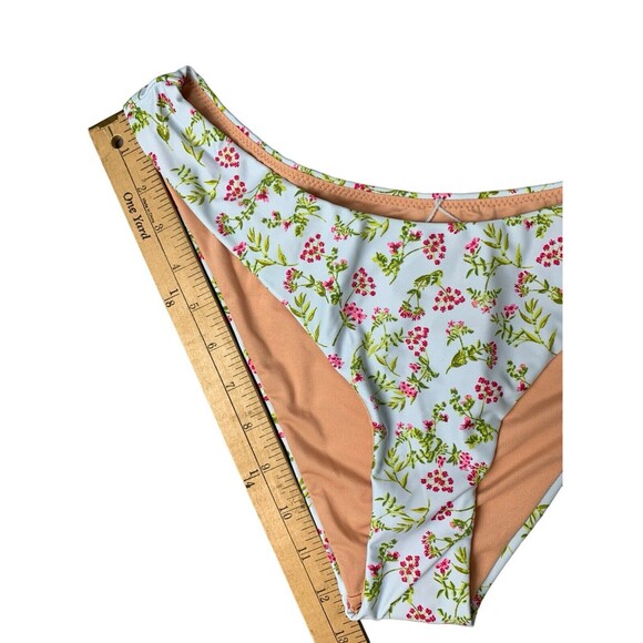 New! J.Crew Women’s Curved Waist Cheeky Bikini Bottom Meadow Floral Size M BF140 - Picture 4 of 8